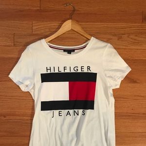 Tommy Hilfiger t shirt